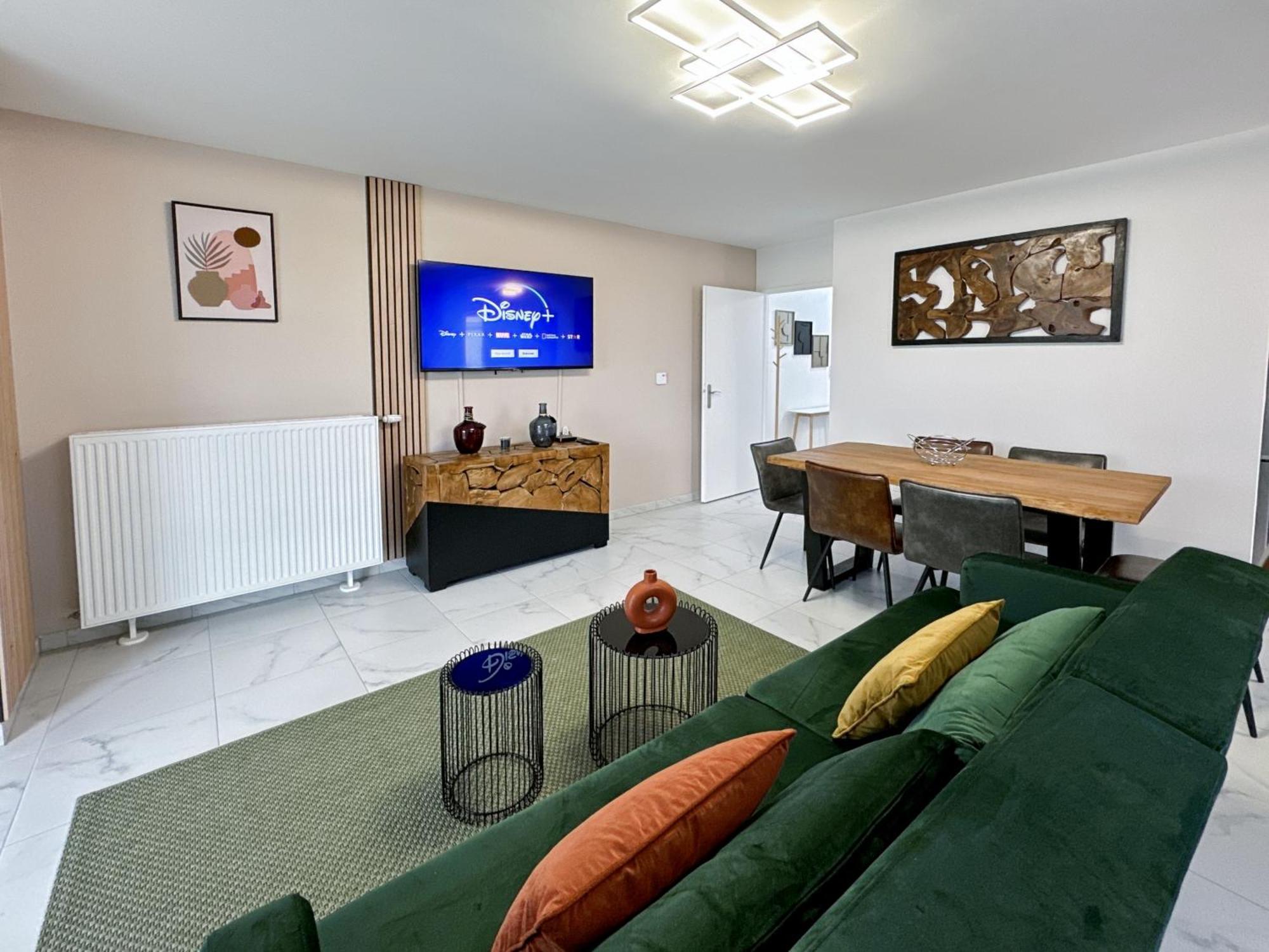 Le Chessy Disney - Logement Pour 6 A Disneyland Paris Avec Vue Sur Le Feu D Artifice Eksteriør bilde