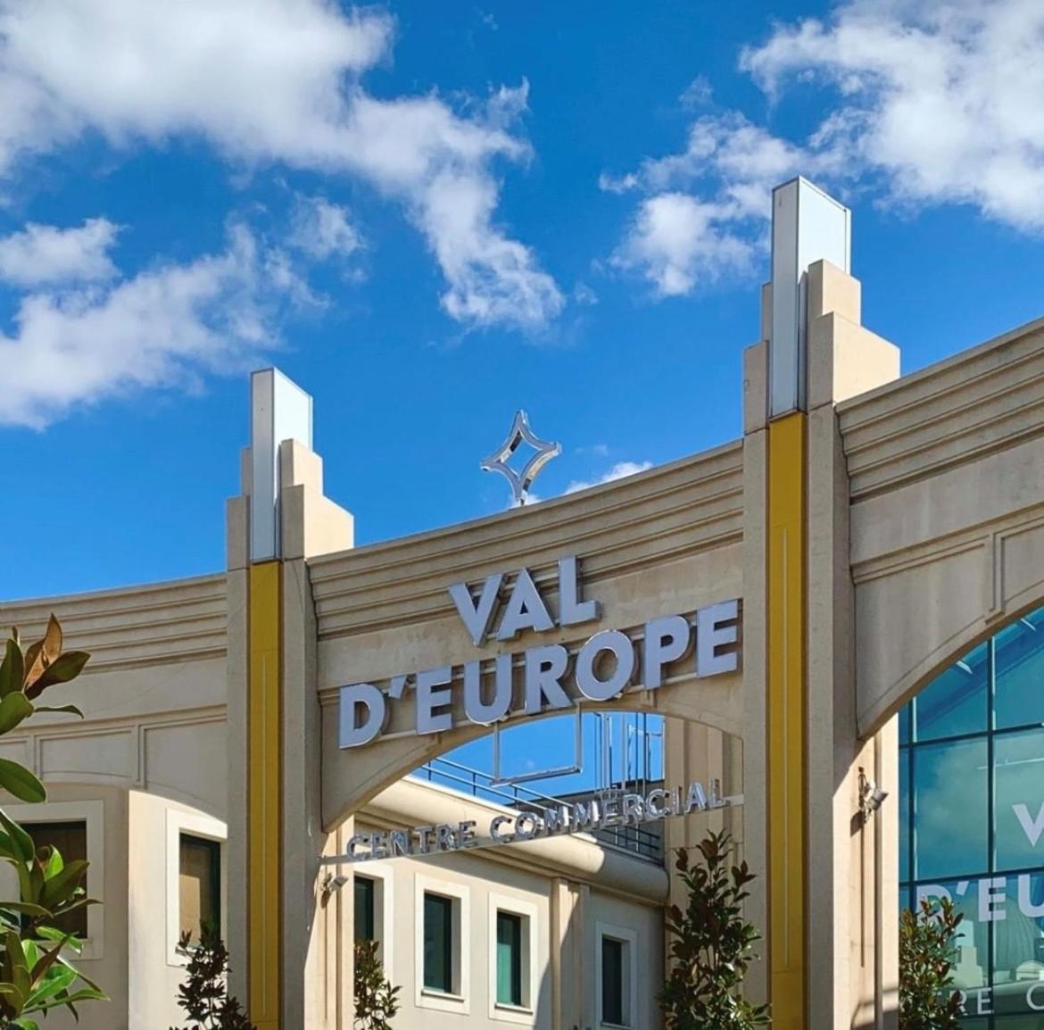 Le Chessy Disney - Logement Pour 6 A Disneyland Paris Avec Vue Sur Le Feu D Artifice Eksteriør bilde